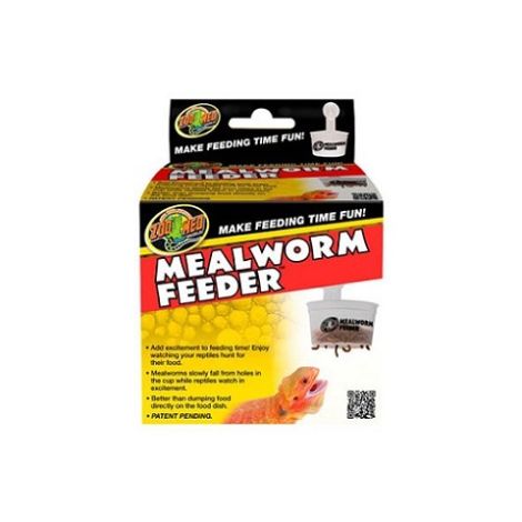 Zoomed mealworm feeder